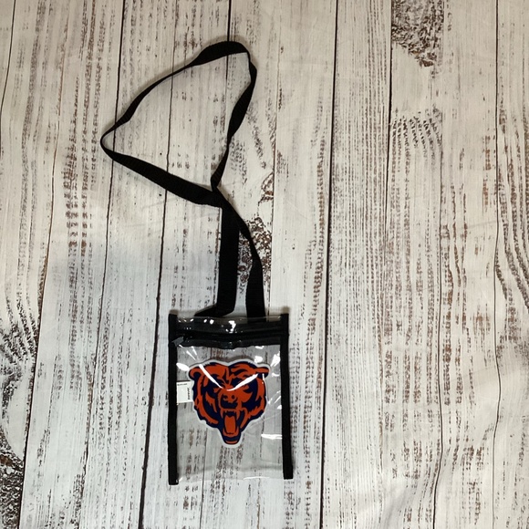 2119. Chicago Bears Ticket Lanyard  NFL Approved Stadium-Friendly NWOT - Picture 1 of 3